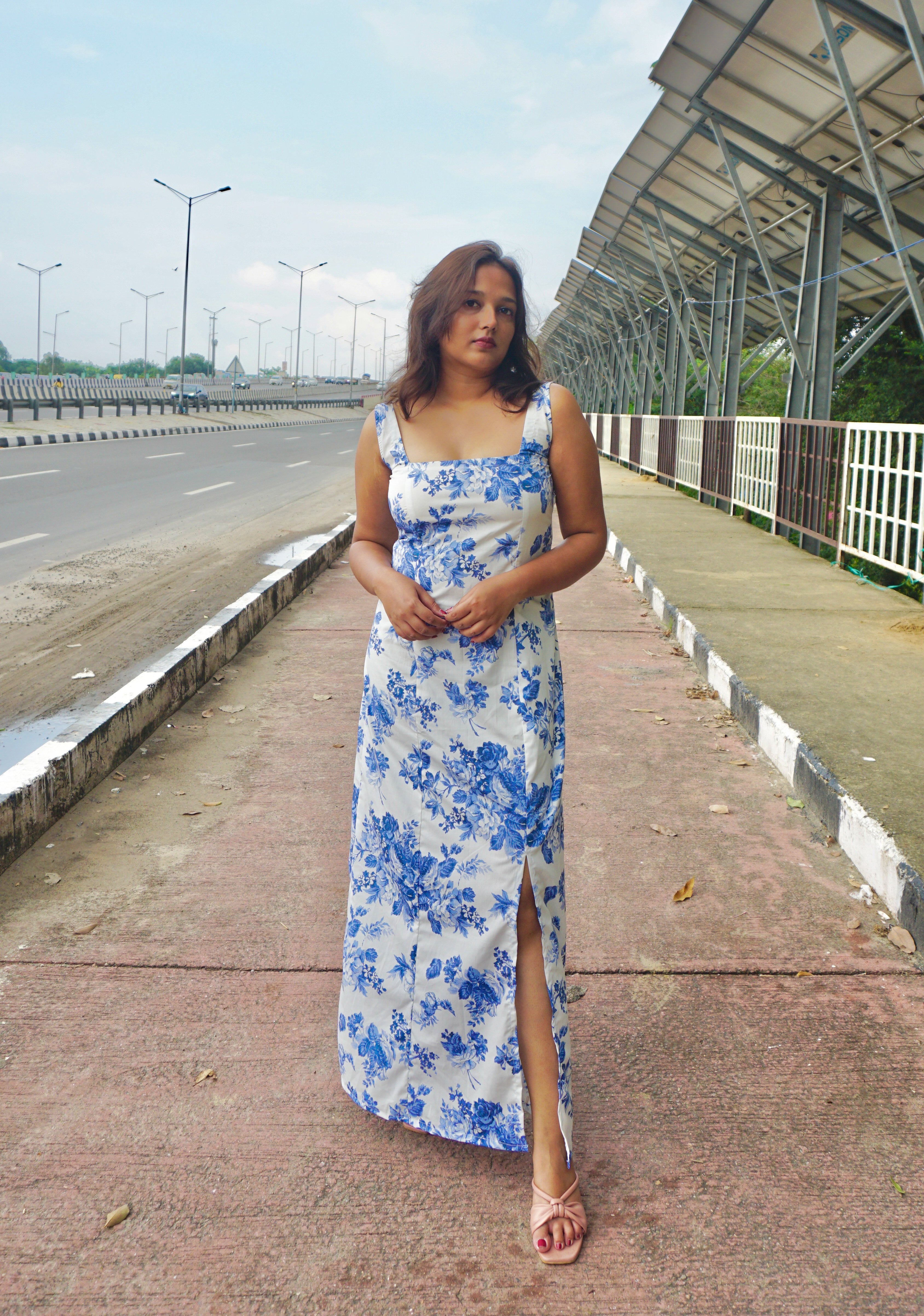 Juliette | Blue-White Floral Print Sleeveless Maxi Dress With Slit